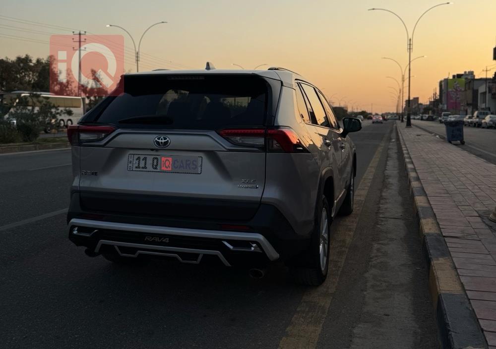 تويوتا راف 4